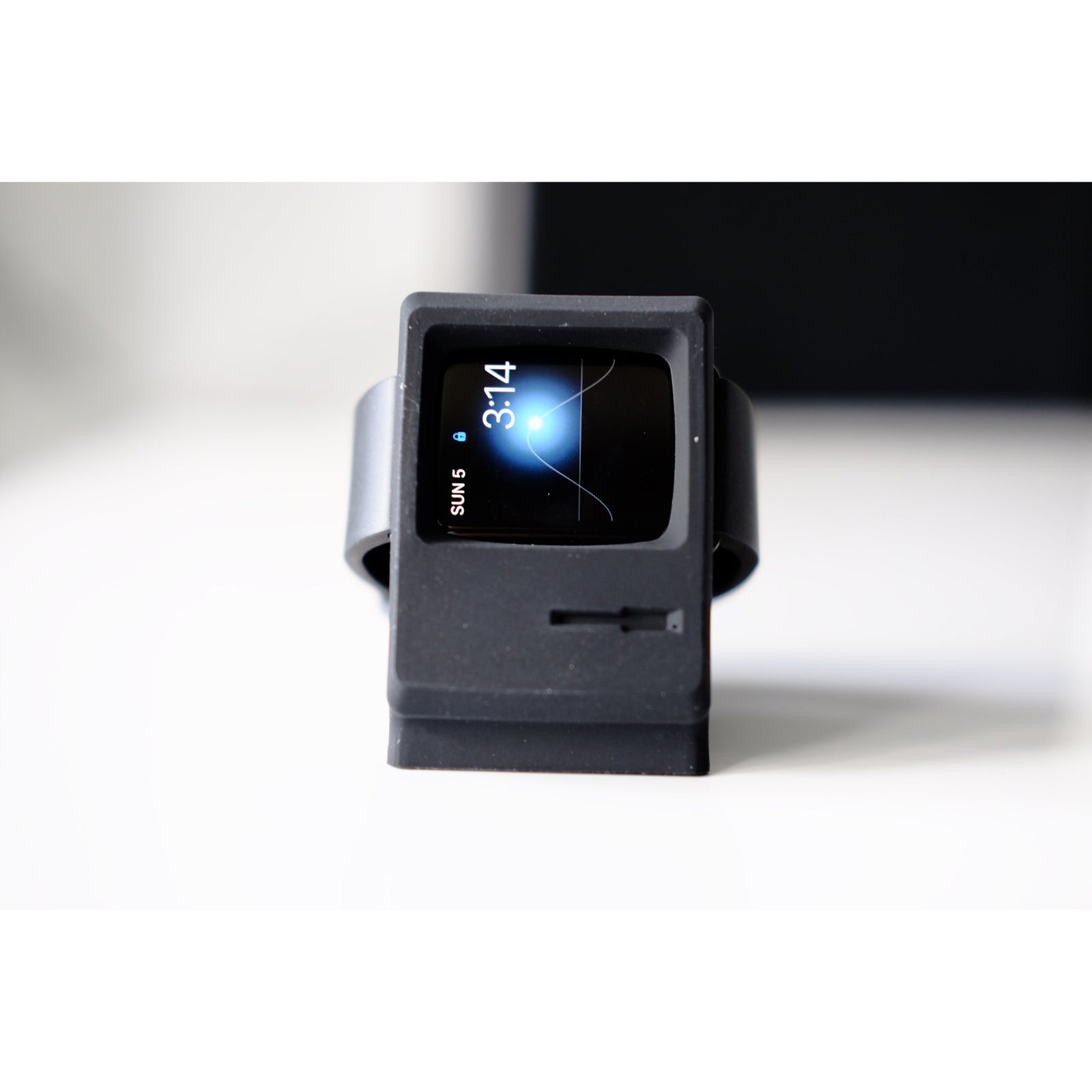 Macintosh Style Apple Watch Stand - OzStraps